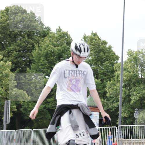 29.06.2025 - hella hamburg halbmarathon Jannik Wohlers http://msf.ph/oto/8149456 29.06.2025 09:13:07 Lombardsbrücke  meine-sportfotos.de