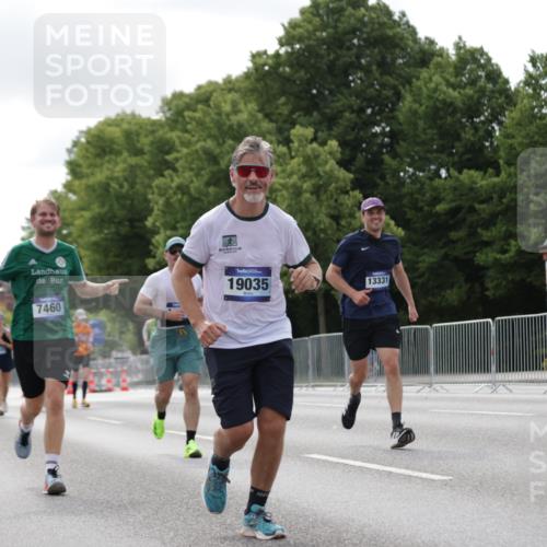 29.06.2025 - hella hamburg halbmarathon Jannik Wohlers http://msf.ph/oto/8149457 29.06.2025 10:13:00 Lombardsbrücke 1007, 1747, 1859, 2961, 3218, 3360, 3728, 3729, 4187, 4950, 5546, 6489, 6724, 7346, 7446, 7447, 7460, 8279, 8913, 9527, 9612, 12492, 13331, 13928, 15922, 17474, 17988, 18222, 18732, 18754, 19035 meine-sportfotos.de