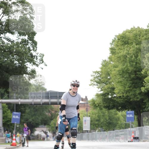 29.06.2025 - hella hamburg halbmarathon Jannik Wohlers http://msf.ph/oto/8149575 29.06.2025 09:14:06 Lombardsbrücke  meine-sportfotos.de