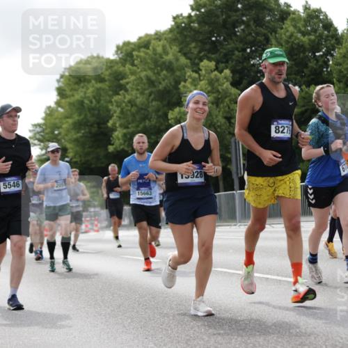 29.06.2025 - hella hamburg halbmarathon Jannik Wohlers http://msf.ph/oto/8149617 29.06.2025 10:13:08 Lombardsbrücke 1007, 1859, 2055, 2721, 2904, 3729, 4187, 4795, 4950, 5232, 5546, 6026, 6717, 6724, 7346, 7446, 7447, 7460, 7913, 8279, 9128, 9527, 9612, 12928, 12929, 13331, 13928, 15663, 16491, 17472, 17474, 18222, 18231, 19035 meine-sportfotos.de