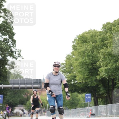 29.06.2025 - hella hamburg halbmarathon Jannik Wohlers http://msf.ph/oto/8149618 29.06.2025 09:14:07 Lombardsbrücke  meine-sportfotos.de