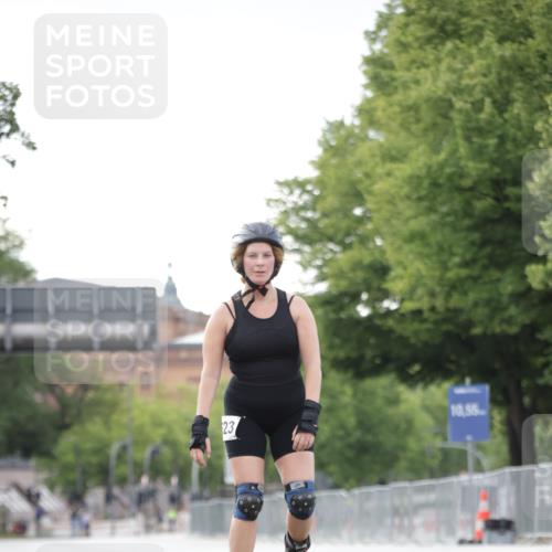 29.06.2025 - hella hamburg halbmarathon Jannik Wohlers http://msf.ph/oto/8149716 29.06.2025 09:14:10 Lombardsbrücke  meine-sportfotos.de