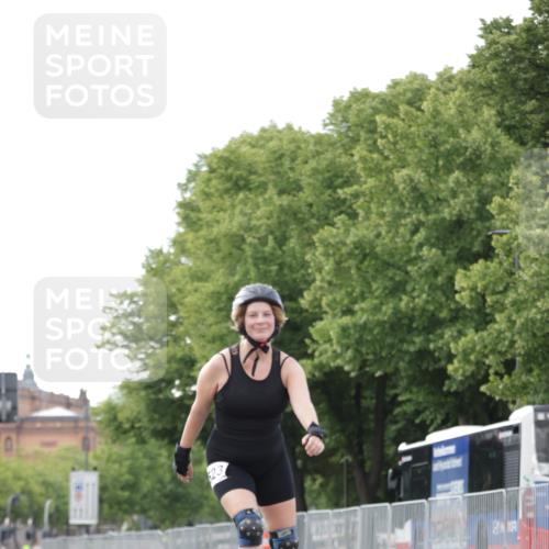 29.06.2025 - hella hamburg halbmarathon Jannik Wohlers http://msf.ph/oto/8149796 29.06.2025 09:14:10 Lombardsbrücke  meine-sportfotos.de