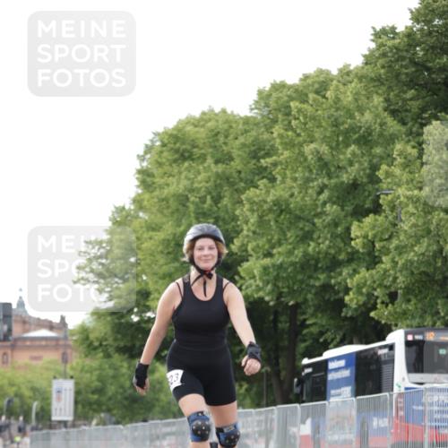 29.06.2025 - hella hamburg halbmarathon Jannik Wohlers http://msf.ph/oto/8149810 29.06.2025 09:14:10 Lombardsbrücke  meine-sportfotos.de
