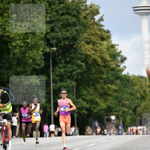 29.06.2025 - hella hamburg halbmarathon Dr. Thomas Lammeyer http://msf.ph/oto/8149835 29.06.2025 09:37:41 Kennedybrücke 43, 46, 48 meine-sportfotos.de