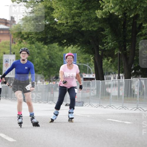 29.06.2025 - hella hamburg halbmarathon Jannik Wohlers http://msf.ph/oto/8149876 29.06.2025 09:15:04 Lombardsbrücke  meine-sportfotos.de