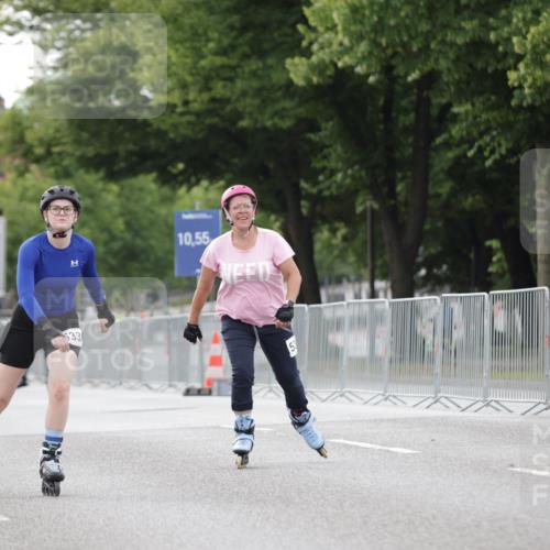 29.06.2025 - hella hamburg halbmarathon Jannik Wohlers http://msf.ph/oto/8149923 29.06.2025 09:15:04 Lombardsbrücke  meine-sportfotos.de