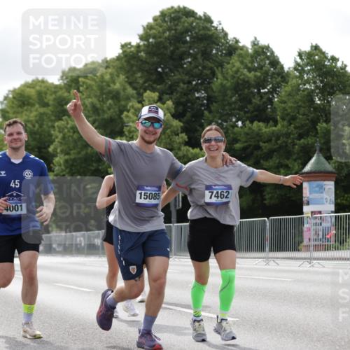 29.06.2025 - hella hamburg halbmarathon Jannik Wohlers http://msf.ph/oto/8149944 29.06.2025 10:13:23 Lombardsbrücke 1131, 1480, 2055, 2359, 2721, 2904, 2987, 4001, 4795, 5232, 5631, 5719, 6026, 6710, 6717, 7462, 7913, 8673, 9128, 9631, 10442, 10443, 10977, 11441, 12313, 12797, 12928, 12929, 15085, 15663, 15721, 15722, 16491, 17472, 17985, 19190 meine-sportfotos.de