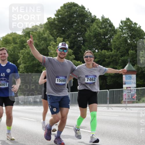 29.06.2025 - hella hamburg halbmarathon Jannik Wohlers http://msf.ph/oto/8149947 29.06.2025 10:13:23 Lombardsbrücke 1131, 1480, 2055, 2359, 2721, 2904, 2987, 4001, 4795, 5232, 5631, 5719, 6026, 6710, 6717, 7462, 7913, 8673, 9128, 9631, 10442, 10443, 10977, 11441, 12313, 12797, 12928, 12929, 15085, 15663, 15721, 15722, 16491, 17472, 17985, 19190 meine-sportfotos.de