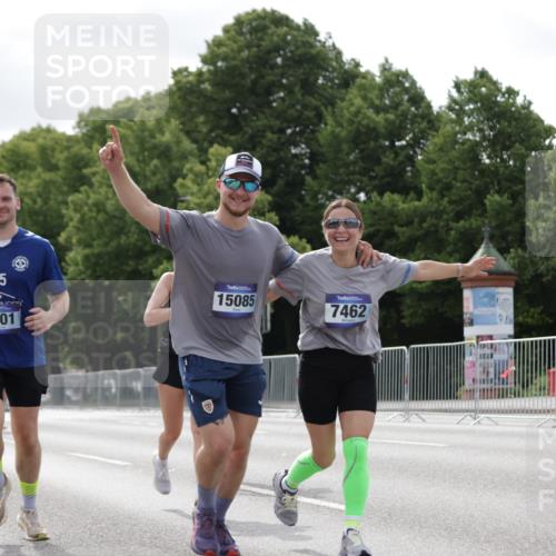 29.06.2025 - hella hamburg halbmarathon Jannik Wohlers http://msf.ph/oto/8149950 29.06.2025 10:13:23 Lombardsbrücke 1131, 1480, 2055, 2359, 2721, 2904, 2987, 4001, 4795, 5232, 5631, 5719, 6026, 6710, 6717, 7462, 7913, 8673, 9128, 9631, 10442, 10443, 10977, 11441, 12313, 12797, 12928, 12929, 15085, 15663, 15721, 15722, 16491, 17472, 17985, 19190 meine-sportfotos.de