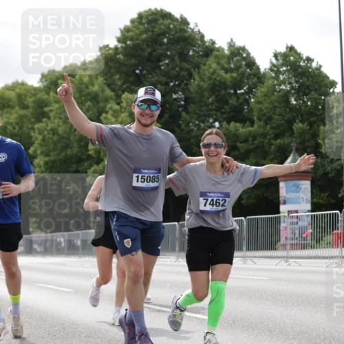29.06.2025 - hella hamburg halbmarathon Jannik Wohlers http://msf.ph/oto/8149954 29.06.2025 10:13:23 Lombardsbrücke 1131, 1480, 2055, 2359, 2721, 2904, 2987, 4001, 4795, 5232, 5631, 5719, 6026, 6710, 6717, 7462, 7913, 8673, 9128, 9631, 10442, 10443, 10977, 11441, 12313, 12797, 12928, 12929, 15085, 15663, 15721, 15722, 16491, 17472, 17985, 19190 meine-sportfotos.de