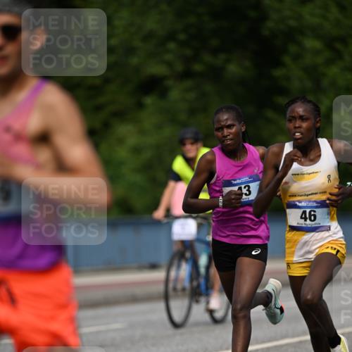 29.06.2025 - hella hamburg halbmarathon Dr. Thomas Lammeyer http://msf.ph/oto/8150050 29.06.2025 09:37:47 Kennedybrücke 43, 46, 48 meine-sportfotos.de
