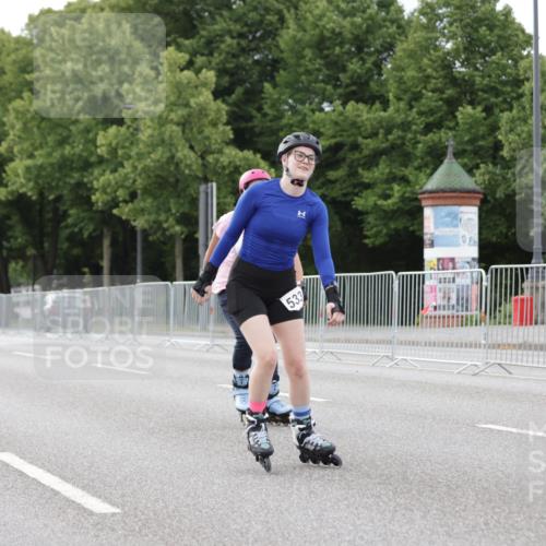 29.06.2025 - hella hamburg halbmarathon Jannik Wohlers http://msf.ph/oto/8150068 29.06.2025 09:15:08 Lombardsbrücke  meine-sportfotos.de