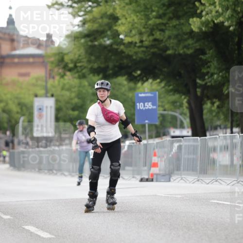 29.06.2025 - hella hamburg halbmarathon Jannik Wohlers http://msf.ph/oto/8150080 29.06.2025 09:15:09 Lombardsbrücke  meine-sportfotos.de