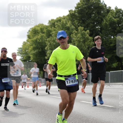 29.06.2025 - hella hamburg halbmarathon Jannik Wohlers http://msf.ph/oto/8150092 29.06.2025 10:13:35 Lombardsbrücke 1131, 1194, 1480, 1890, 4001, 4962, 5719, 6287, 6710, 7462, 8057, 8673, 9886, 10442, 10443, 11441, 11987, 13788, 15085, 15482, 15721, 15722, 15840, 17439, 17985, 18041, 18236, 18239 meine-sportfotos.de