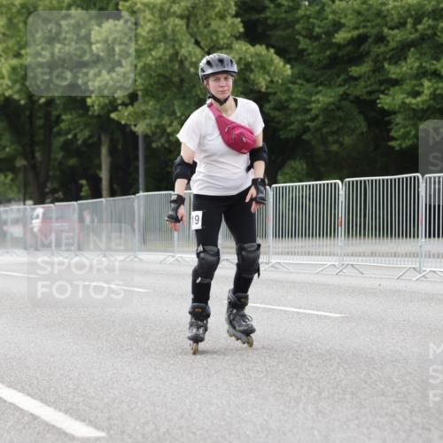 29.06.2025 - hella hamburg halbmarathon Jannik Wohlers http://msf.ph/oto/8150148 29.06.2025 09:15:13 Lombardsbrücke  meine-sportfotos.de