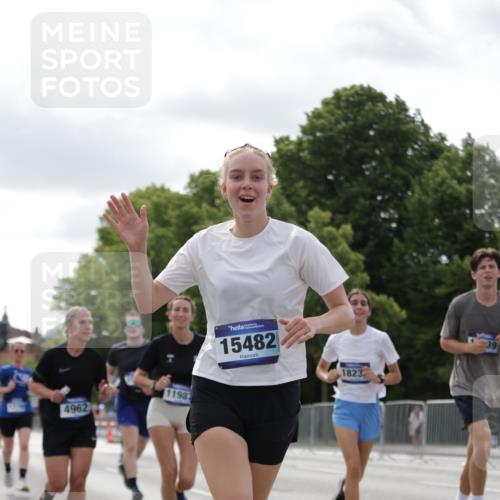 29.06.2025 - hella hamburg halbmarathon Jannik Wohlers http://msf.ph/oto/8150175 29.06.2025 10:13:38 Lombardsbrücke 1194, 1480, 1890, 4032, 4962, 6287, 6710, 8057, 9886, 10442, 10443, 11441, 11987, 12938, 13788, 15482, 15721, 15722, 15840, 17439, 17985, 18041, 18236, 18239 meine-sportfotos.de