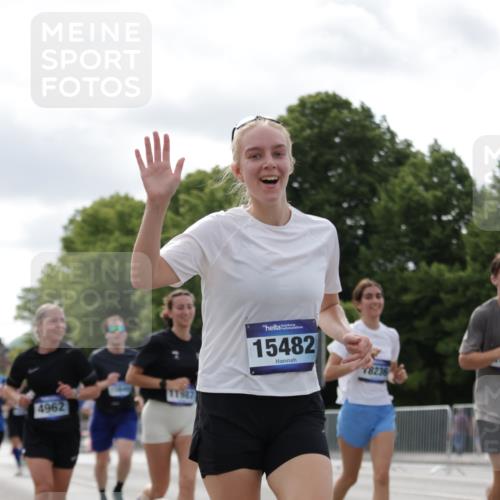 29.06.2025 - hella hamburg halbmarathon Jannik Wohlers http://msf.ph/oto/8150199 29.06.2025 10:13:38 Lombardsbrücke 1194, 1480, 1890, 4032, 4962, 6287, 6710, 8057, 9886, 10442, 10443, 11441, 11987, 12938, 13788, 15482, 15721, 15722, 15840, 17439, 17985, 18041, 18236, 18239 meine-sportfotos.de