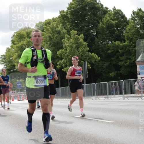 29.06.2025 - hella hamburg halbmarathon Jannik Wohlers http://msf.ph/oto/8150384 29.06.2025 10:13:47 Lombardsbrücke 1194, 1890, 3939, 4032, 4962, 6089, 6287, 7209, 7442, 7991, 8001, 8057, 8409, 8892, 9845, 9886, 11987, 12938, 13285, 13788, 15840, 17439, 18041, 18236, 18239 meine-sportfotos.de