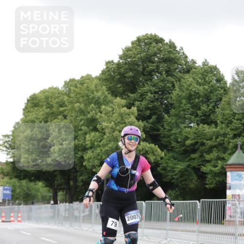 29.06.2025 - hella hamburg halbmarathon Jannik Wohlers http://msf.ph/oto/8150427 29.06.2025 09:17:32 Lombardsbrücke  meine-sportfotos.de