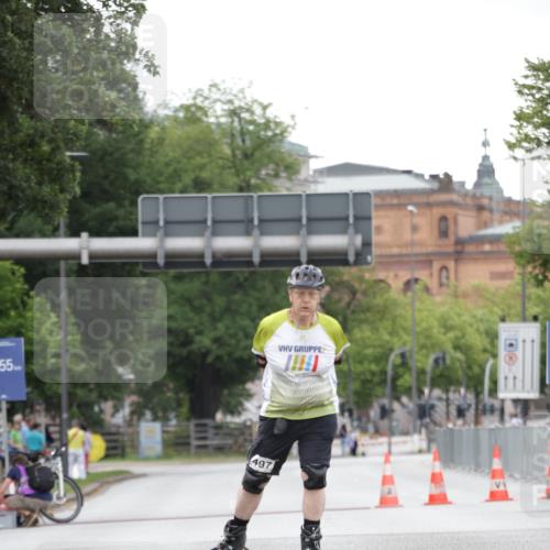29.06.2025 - hella hamburg halbmarathon Jannik Wohlers http://msf.ph/oto/8150497 29.06.2025 09:17:35 Lombardsbrücke  meine-sportfotos.de