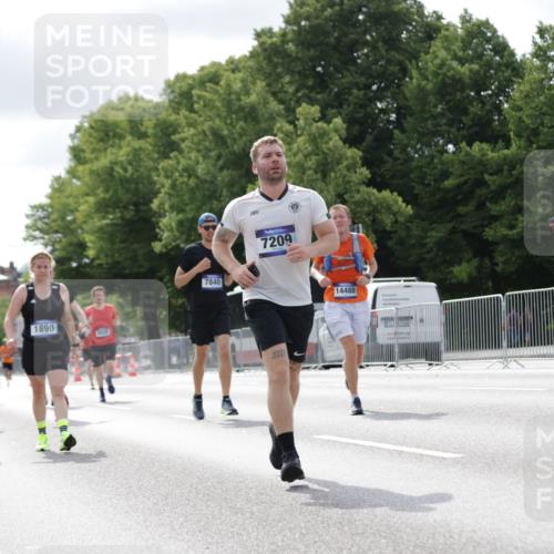 29.06.2025 - hella hamburg halbmarathon Jannik Wohlers http://msf.ph/oto/8150502 29.06.2025 10:13:54 Lombardsbrücke 1890, 3939, 4032, 6028, 6083, 6089, 6287, 6366, 7209, 7442, 7840, 7991, 8001, 8057, 8409, 8892, 9845, 9886, 12467, 12938, 13237, 13285, 14488, 16126 meine-sportfotos.de