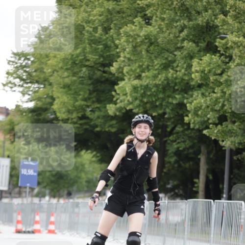 29.06.2025 - hella hamburg halbmarathon Jannik Wohlers http://msf.ph/oto/8150706 29.06.2025 09:18:06 Lombardsbrücke  meine-sportfotos.de