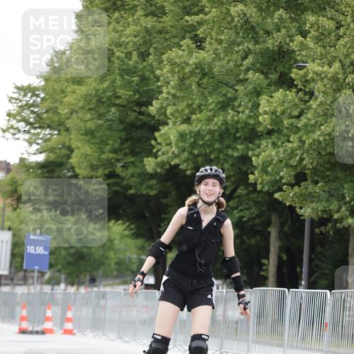 29.06.2025 - hella hamburg halbmarathon Jannik Wohlers http://msf.ph/oto/8150714 29.06.2025 09:18:06 Lombardsbrücke  meine-sportfotos.de