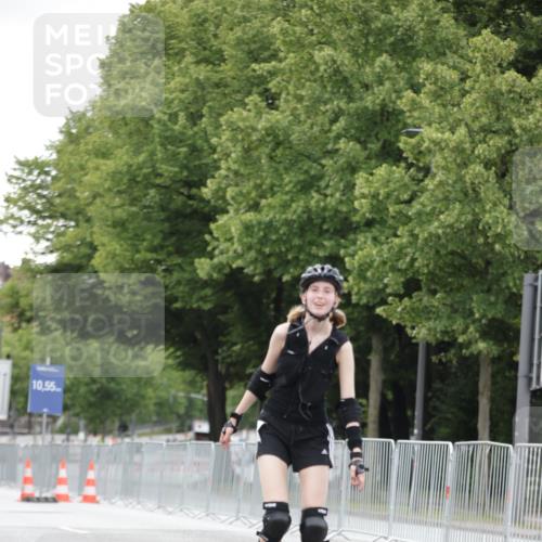 29.06.2025 - hella hamburg halbmarathon Jannik Wohlers http://msf.ph/oto/8150728 29.06.2025 09:18:06 Lombardsbrücke  meine-sportfotos.de