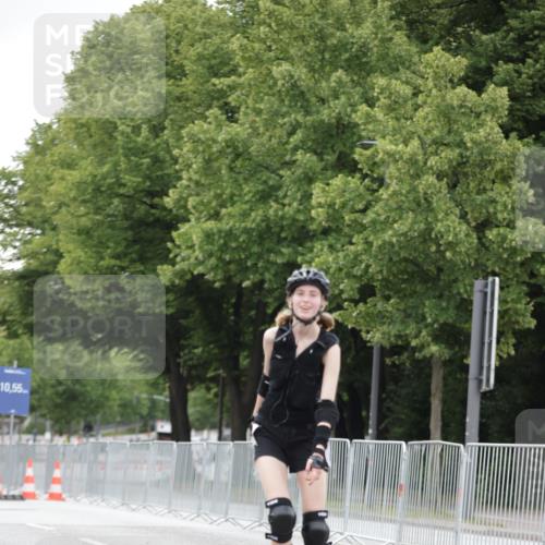 29.06.2025 - hella hamburg halbmarathon Jannik Wohlers http://msf.ph/oto/8150739 29.06.2025 09:18:06 Lombardsbrücke  meine-sportfotos.de