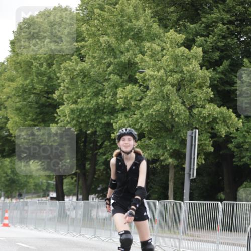 29.06.2025 - hella hamburg halbmarathon Jannik Wohlers http://msf.ph/oto/8150759 29.06.2025 09:18:06 Lombardsbrücke  meine-sportfotos.de