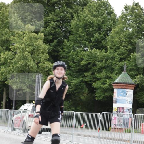 29.06.2025 - hella hamburg halbmarathon Jannik Wohlers http://msf.ph/oto/8150845 29.06.2025 09:18:07 Lombardsbrücke  meine-sportfotos.de