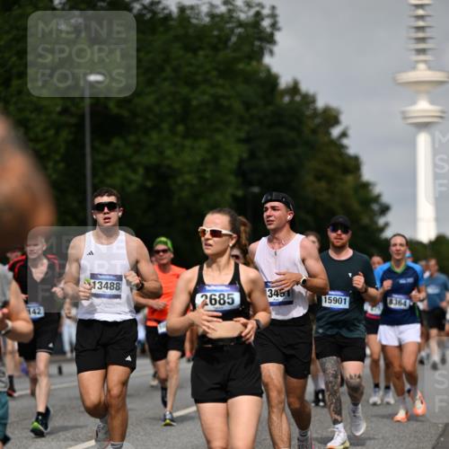 29.06.2025 - hella hamburg halbmarathon Dr. Thomas Lammeyer http://msf.ph/oto/8150850 29.06.2025 10:06:49 Kennedybrücke 1414, 2142, 2685, 2712, 2780, 2819, 3225, 3780, 3919, 5742, 6166, 6208, 6295, 6708, 6752, 6815, 6997, 7049, 7323, 7869, 8003, 8364, 8481, 8483, 8662, 8749, 9006, 10295, 10539, 11191, 11250 meine-sportfotos.de