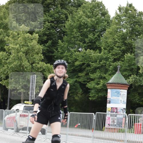 29.06.2025 - hella hamburg halbmarathon Jannik Wohlers http://msf.ph/oto/8150851 29.06.2025 09:18:07 Lombardsbrücke  meine-sportfotos.de