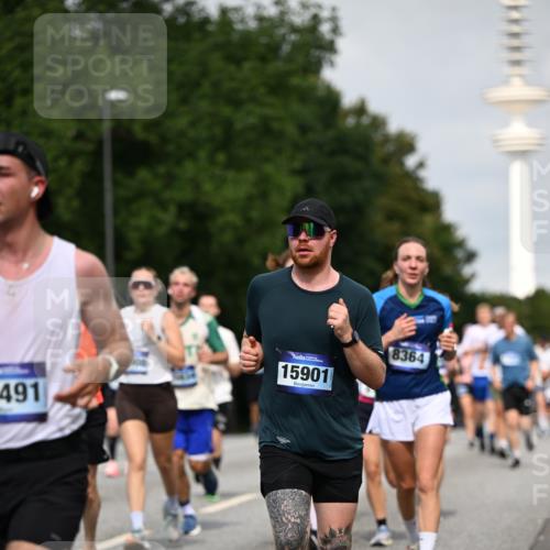 29.06.2025 - hella hamburg halbmarathon Dr. Thomas Lammeyer http://msf.ph/oto/8150915 29.06.2025 10:06:51 Kennedybrücke 1414, 2142, 2685, 2712, 2780, 2819, 3225, 3919, 6166, 6208, 6295, 6752, 6815, 6997, 7323, 7869, 8003, 8364, 8481, 8483, 8624, 8662, 8749, 9006, 10295, 10539, 11191, 11250 meine-sportfotos.de