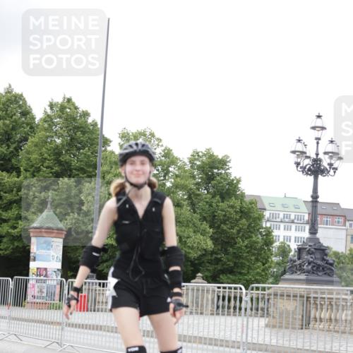 29.06.2025 - hella hamburg halbmarathon Jannik Wohlers http://msf.ph/oto/8150944 29.06.2025 09:18:08 Lombardsbrücke  meine-sportfotos.de