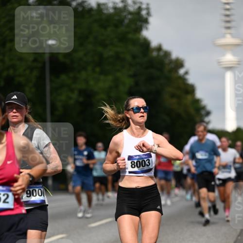 29.06.2025 - hella hamburg halbmarathon Dr. Thomas Lammeyer http://msf.ph/oto/8151014 29.06.2025 10:06:55 Kennedybrücke 1414, 2142, 2685, 2712, 2780, 2819, 3225, 3919, 5734, 6166, 6208, 6295, 6752, 6815, 6997, 7323, 7869, 7888, 8003, 8364, 8481, 8483, 8624, 8662, 9006, 10128, 10295, 10539, 11191, 11250 meine-sportfotos.de