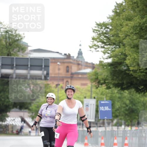 29.06.2025 - hella hamburg halbmarathon Jannik Wohlers http://msf.ph/oto/8151041 29.06.2025 09:18:38 Lombardsbrücke  meine-sportfotos.de