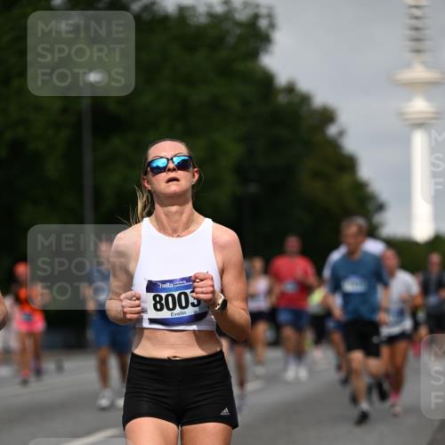 29.06.2025 - hella hamburg halbmarathon Dr. Thomas Lammeyer http://msf.ph/oto/8151104 29.06.2025 10:06:56 Kennedybrücke 1414, 2142, 2685, 2712, 2780, 2819, 3225, 3919, 5734, 6166, 6208, 6295, 6752, 6815, 6997, 7323, 7869, 7888, 8003, 8364, 8481, 8483, 8624, 8662, 9006, 10128, 10295, 11191, 11250 meine-sportfotos.de