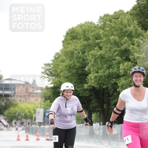 29.06.2025 - hella hamburg halbmarathon Jannik Wohlers http://msf.ph/oto/8151178 29.06.2025 09:18:42 Lombardsbrücke  meine-sportfotos.de