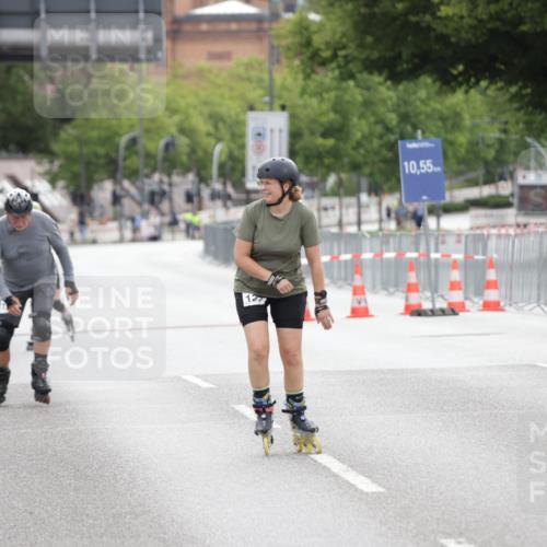 29.06.2025 - hella hamburg halbmarathon Jannik Wohlers http://msf.ph/oto/8151293 29.06.2025 09:21:18 Lombardsbrücke  meine-sportfotos.de