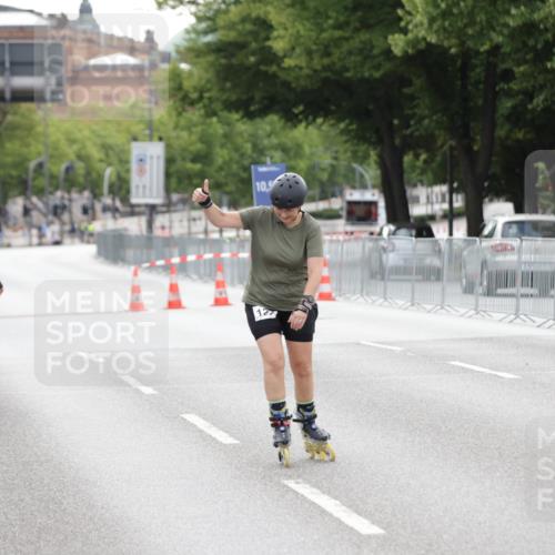 29.06.2025 - hella hamburg halbmarathon Jannik Wohlers http://msf.ph/oto/8151326 29.06.2025 09:21:20 Lombardsbrücke  meine-sportfotos.de