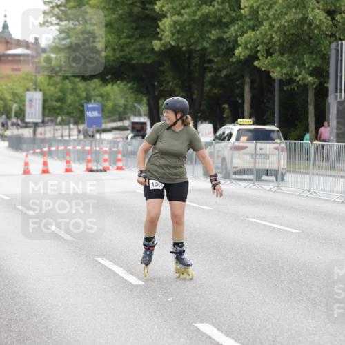 29.06.2025 - hella hamburg halbmarathon Jannik Wohlers http://msf.ph/oto/8151372 29.06.2025 09:21:21 Lombardsbrücke  meine-sportfotos.de