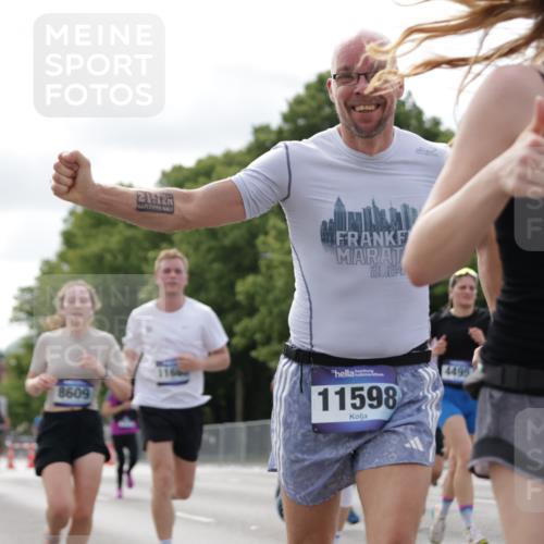 29.06.2025 - hella hamburg halbmarathon Jannik Wohlers http://msf.ph/oto/8151414 29.06.2025 10:14:40 Lombardsbrücke 1296, 1379, 1575, 1745, 2140, 2281, 3025, 3507, 3509, 3513, 3844, 4495, 4641, 5608, 5800, 6181, 6248, 6317, 7439, 7881, 8237, 8239, 8275, 8522, 8563, 8609, 8854, 9113, 9911, 9975, 10589, 10717, 10963, 11271, 11598, 11611, 11683, 12634, 13393, 13683, 13881, 14195, 14452, 14617, 14999, 15037, 15038, 16208, 16419, 17128, 17708, 17847, 18015, 18176 meine-sportfotos.de