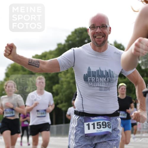 29.06.2025 - hella hamburg halbmarathon Jannik Wohlers http://msf.ph/oto/8151432 29.06.2025 10:14:40 Lombardsbrücke 1296, 1379, 1575, 1745, 2140, 2281, 3025, 3507, 3509, 3513, 3844, 4495, 4641, 5608, 5800, 6181, 6248, 6317, 7439, 7881, 8237, 8239, 8275, 8522, 8563, 8609, 8854, 9113, 9911, 9975, 10589, 10717, 10963, 11271, 11598, 11611, 11683, 12634, 13393, 13683, 13881, 14195, 14452, 14617, 14999, 15037, 15038, 16208, 16419, 17128, 17708, 17847, 18015, 18176 meine-sportfotos.de