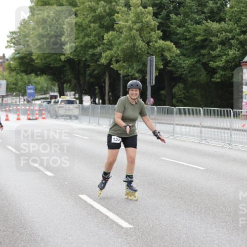 29.06.2025 - hella hamburg halbmarathon Jannik Wohlers http://msf.ph/oto/8151442 29.06.2025 09:21:22 Lombardsbrücke  meine-sportfotos.de
