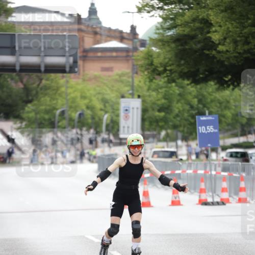 29.06.2025 - hella hamburg halbmarathon Jannik Wohlers http://msf.ph/oto/8151507 29.06.2025 09:21:26 Lombardsbrücke  meine-sportfotos.de