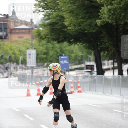 29.06.2025 - hella hamburg halbmarathon Jannik Wohlers http://msf.ph/oto/8151533 29.06.2025 09:21:29 Lombardsbrücke  meine-sportfotos.de