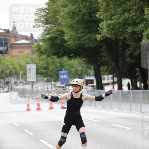 29.06.2025 - hella hamburg halbmarathon Jannik Wohlers http://msf.ph/oto/8151558 29.06.2025 09:21:29 Lombardsbrücke  meine-sportfotos.de