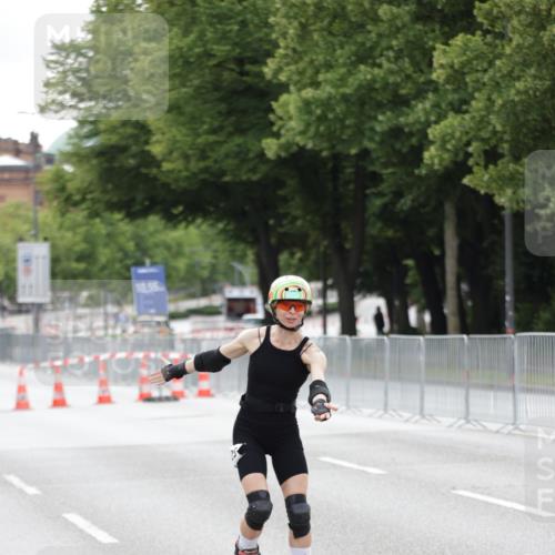 29.06.2025 - hella hamburg halbmarathon Jannik Wohlers http://msf.ph/oto/8151569 29.06.2025 09:21:30 Lombardsbrücke  meine-sportfotos.de